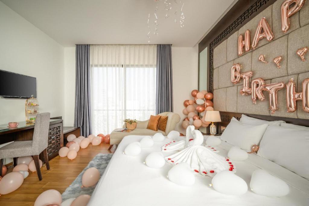 Pansy Dana Hotel