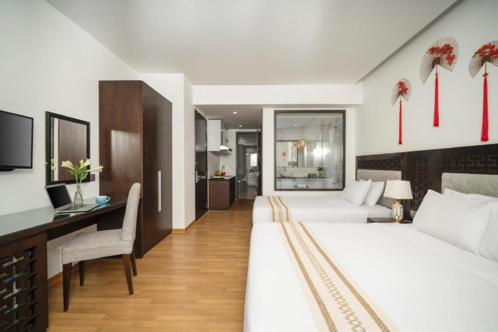 Pansy Dana Hotel